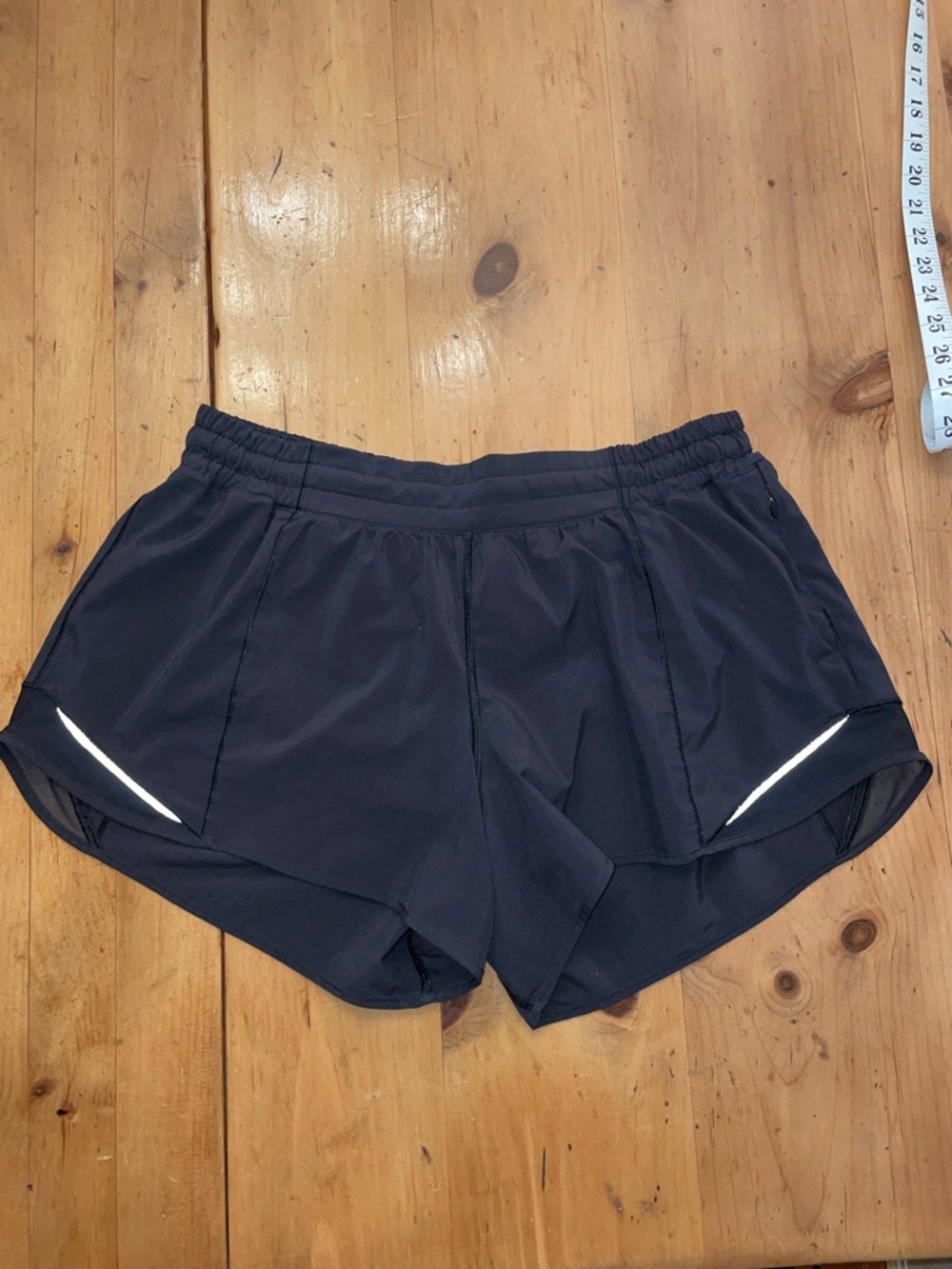 Lululemon- Sz 12 Tall- Black- Hotty Hots- 4” Inseam - Picture 2 of 16